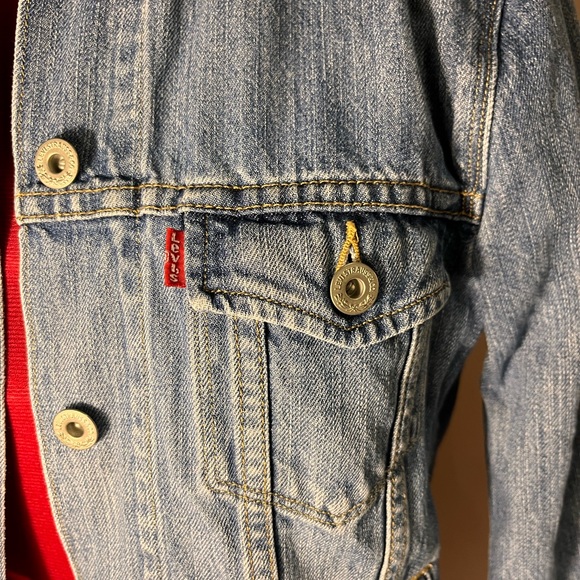 Levi’s vintage jean jacket small - Picture 2 of 9